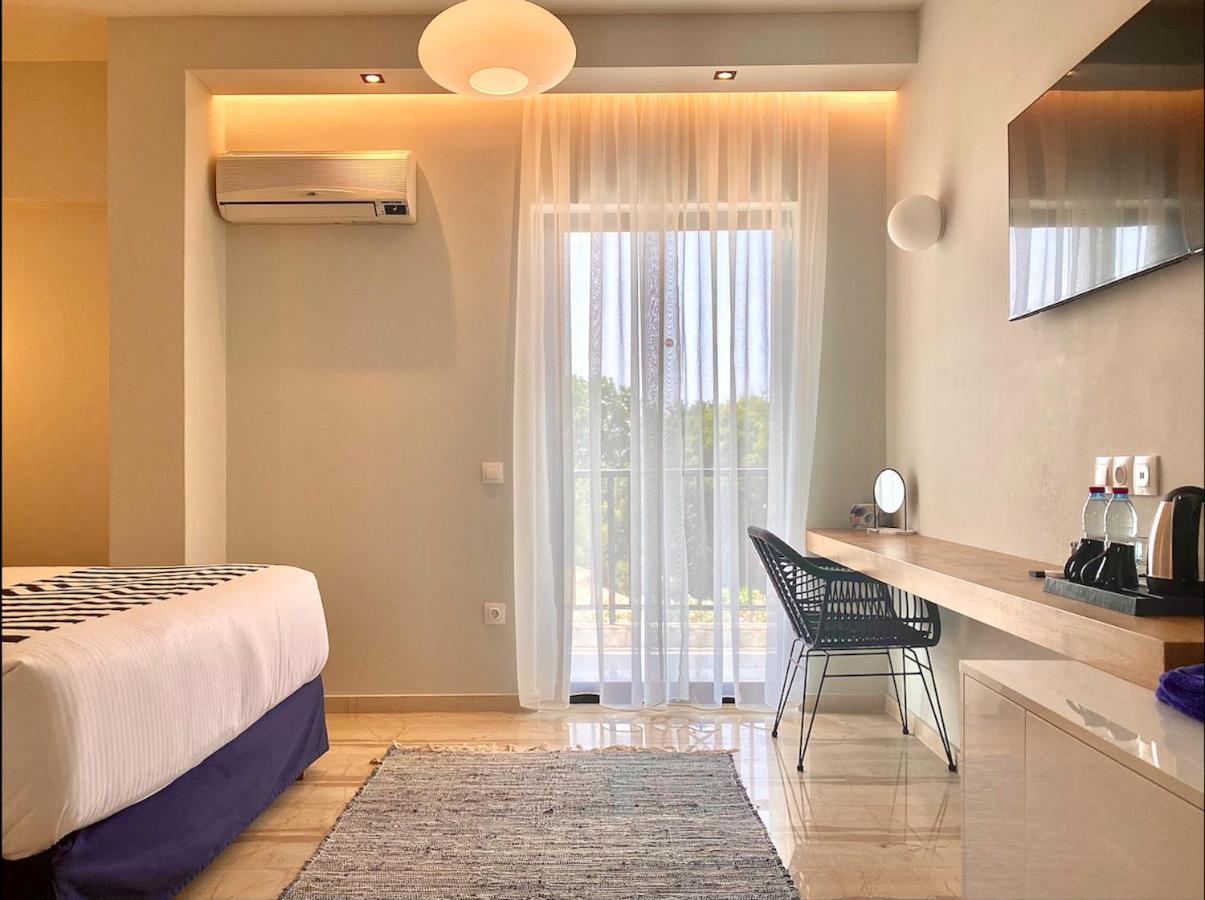 Ionian Suites By Bruskos Άγιος Γεώργιος Εξωτερικό φωτογραφία
