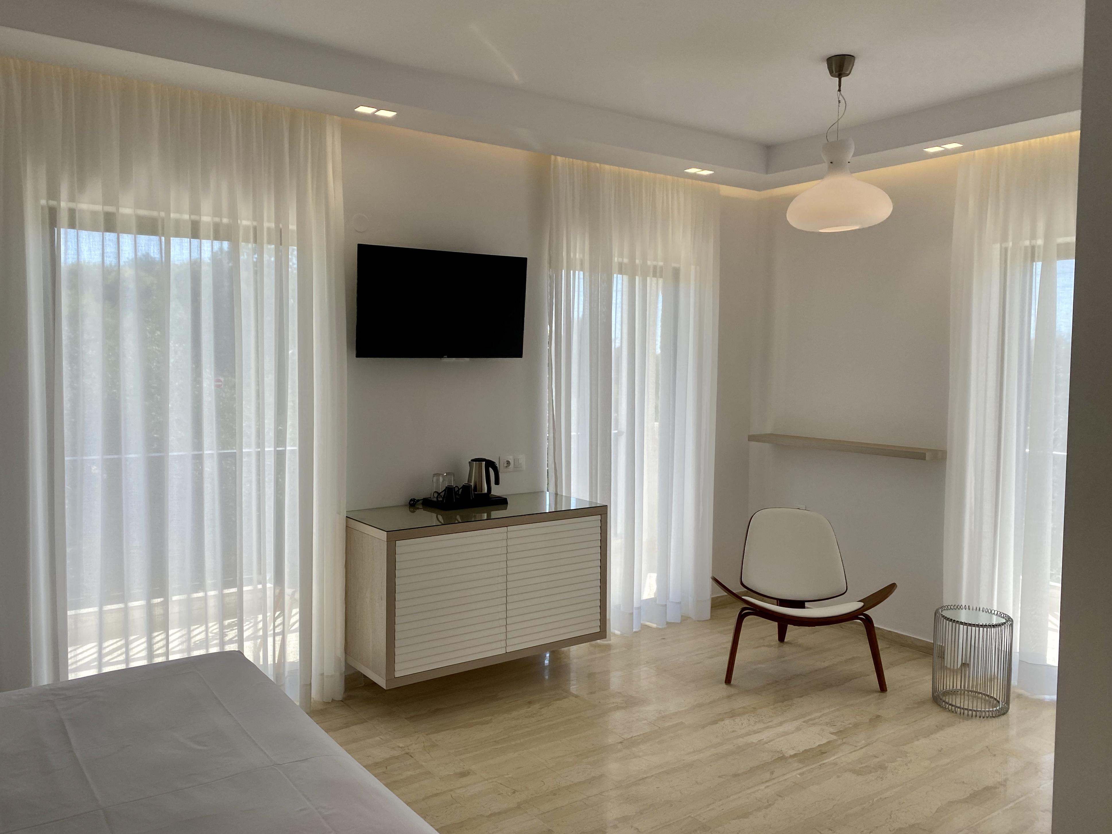 Ionian Suites By Bruskos Άγιος Γεώργιος Εξωτερικό φωτογραφία
