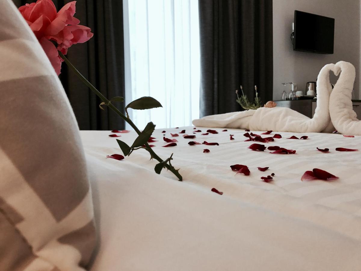 Ionian Suites By Bruskos Άγιος Γεώργιος Εξωτερικό φωτογραφία