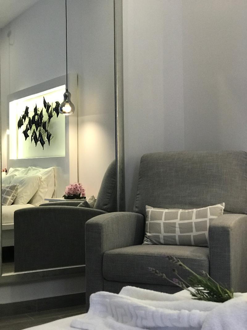 Ionian Suites By Bruskos Άγιος Γεώργιος Εξωτερικό φωτογραφία